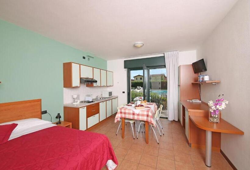 استودیوی استاندارد, Nettuno Residence