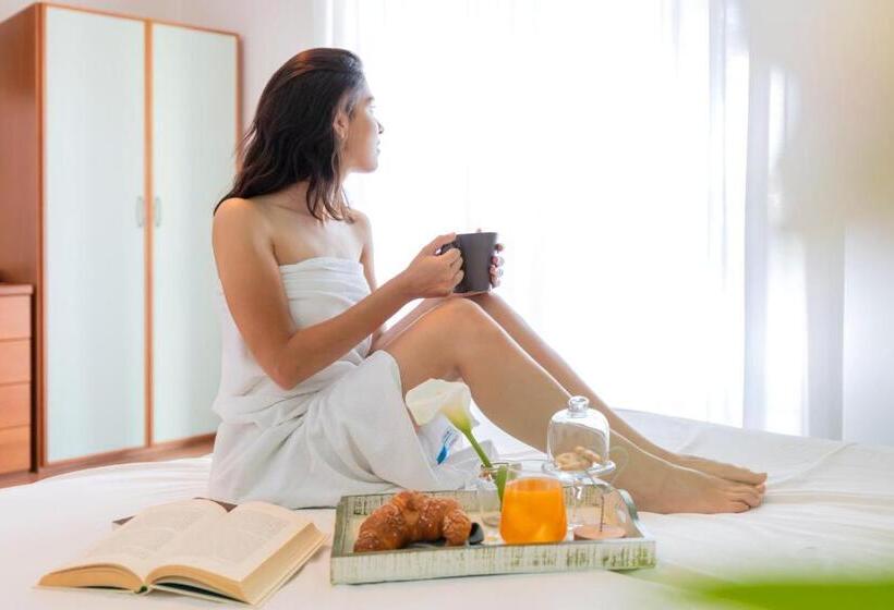 استودیوی استاندارد, Nettuno Residence