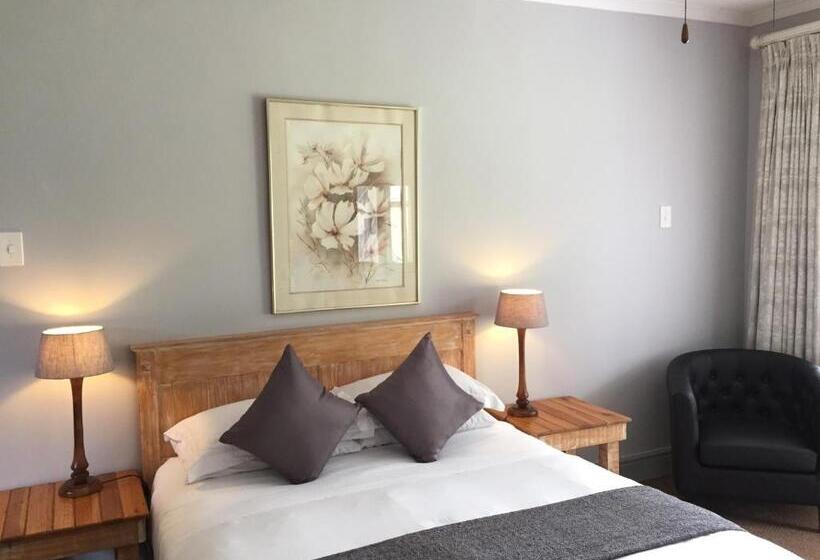 标准间, Burrough Place