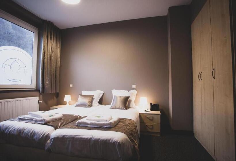 스탠다드 룸, Floréal