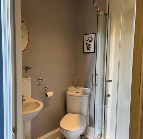 Номер Стандарт, Glenaldor House B&b