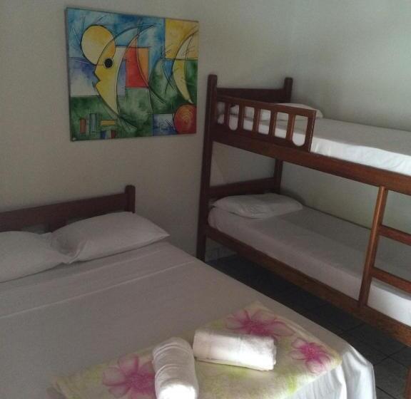 Standaard Vierpersoonskamer, Pousada Do Carlos