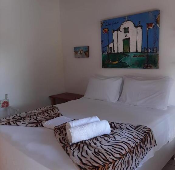 StandaardKamer, Pousada Do Carlos