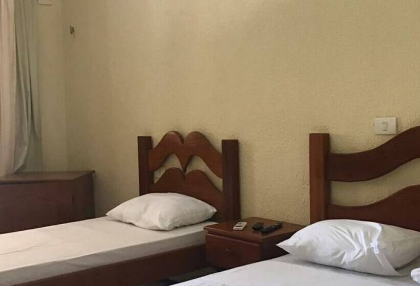 标准三人间, Pousada Italia Beach