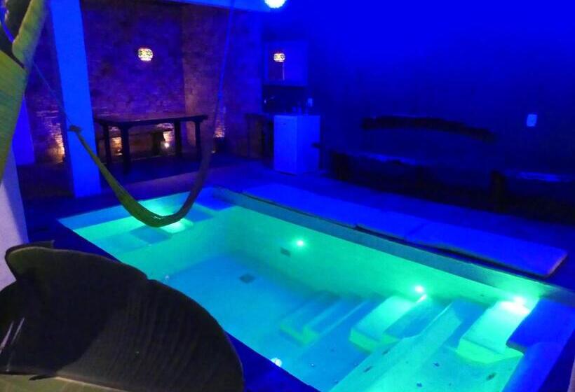 Suite with Pool, Pousada O Refúgio