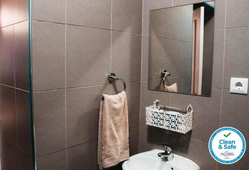 اتاق اکونومی, Vintage Place Azorean Guest House