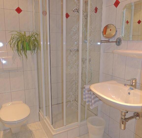 חדר סטנדרט עם מרפסת, Pension Gatterer