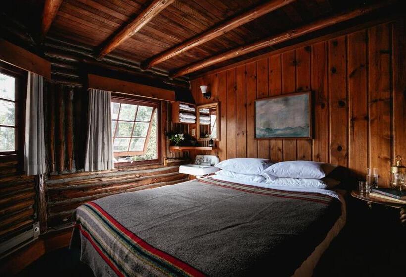 标准单人间共用浴室, Captain Whidbey