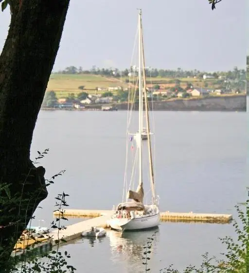 Standard Yhden Hengen Huone Jaettu Kylpyhuone, Captain Whidbey