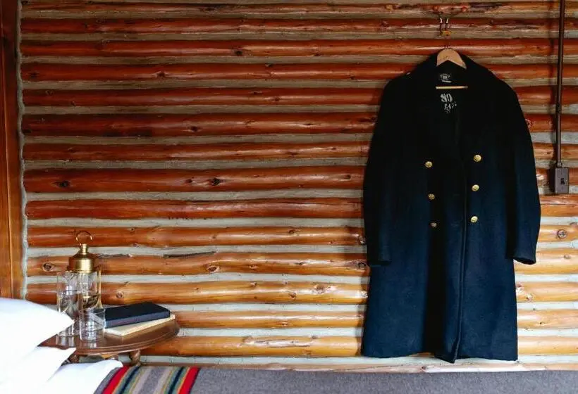 Standard-huone Jaettu Kylpyhuone, Captain Whidbey