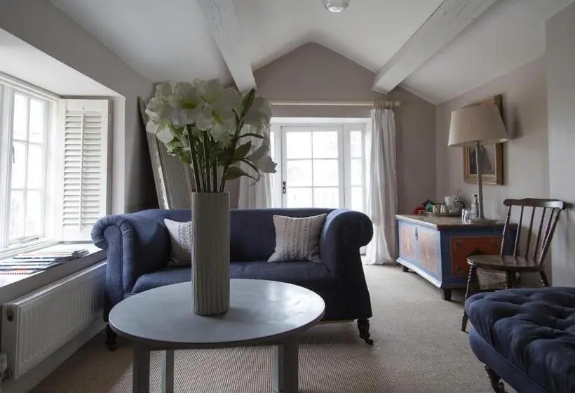 Sviitti, The Lion Inn