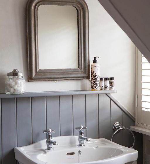 חדר סופריור, The Lion Inn