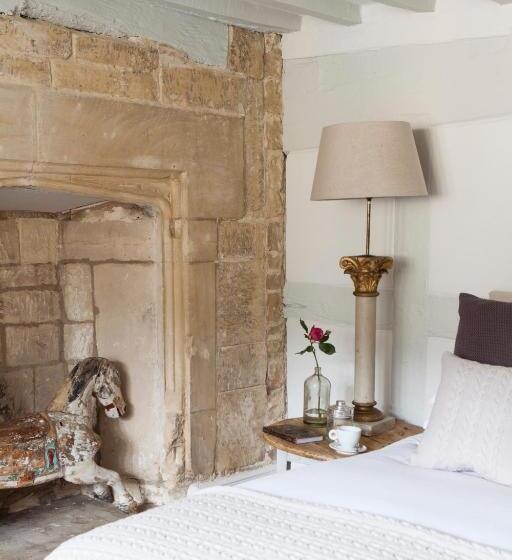 חדר סופריור, The Lion Inn