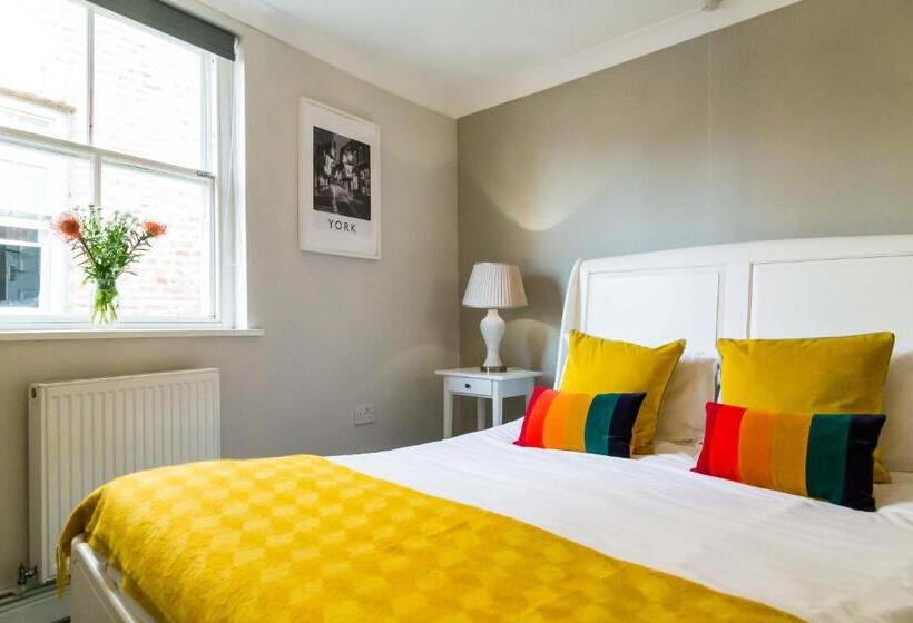 Апартаменты 1 Спальня, Goodramgate Apartments