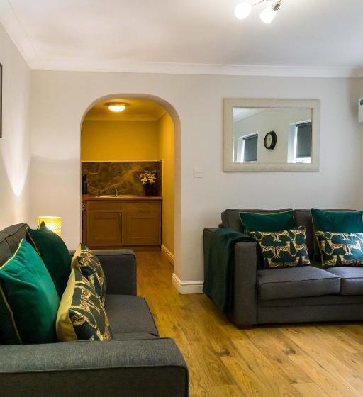 Апартаменты Классик 1 Спальня, Goodramgate Apartments
