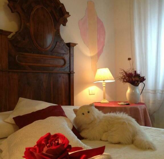 标准间, El Pendola