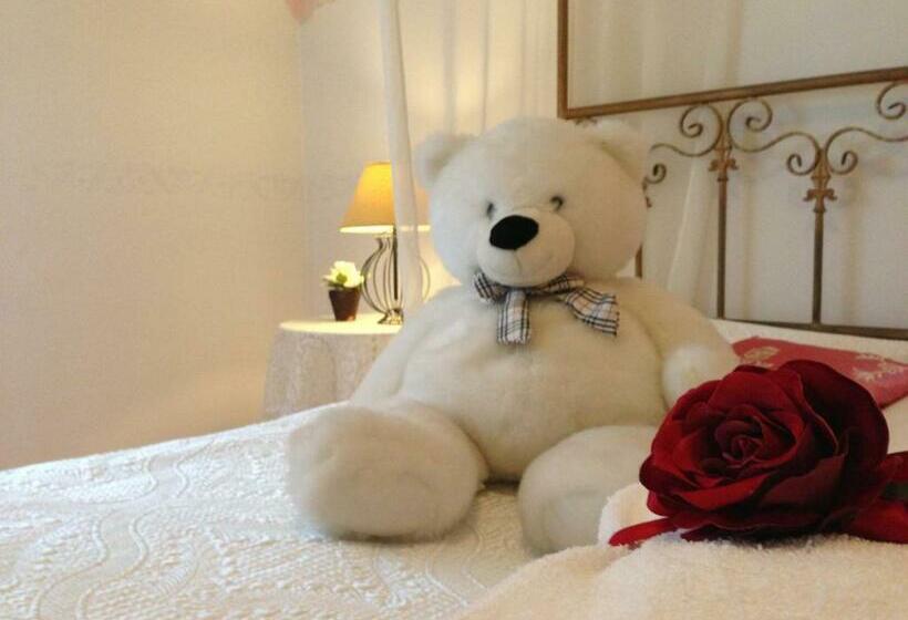 标准间, El Pendola