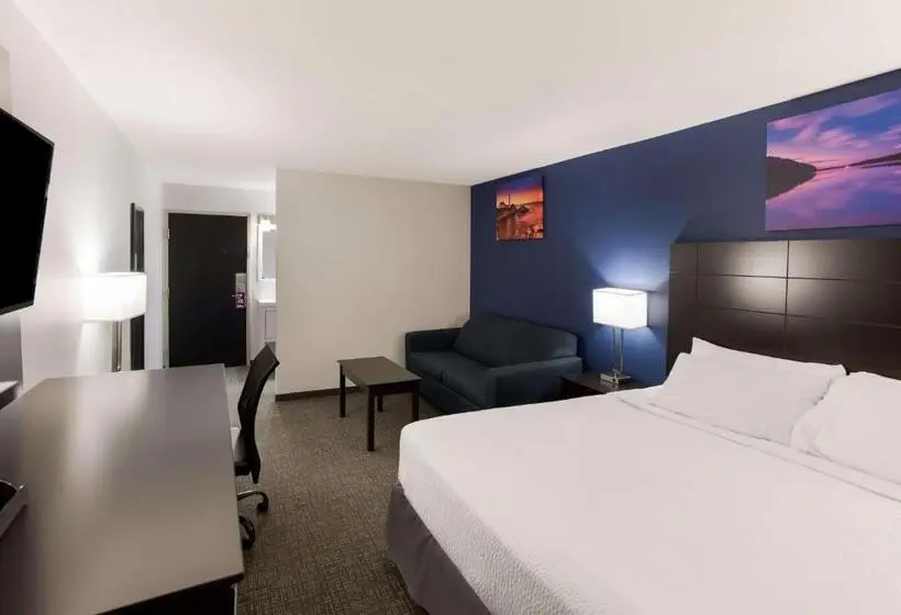 キングサイズベッドのスタンダードルーム, Surestay Hotel By Best Western Presque Isle