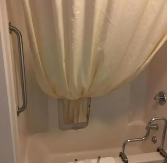 身障者適用スタンダードルーム, Surestay Hotel By Best Western Presque Isle