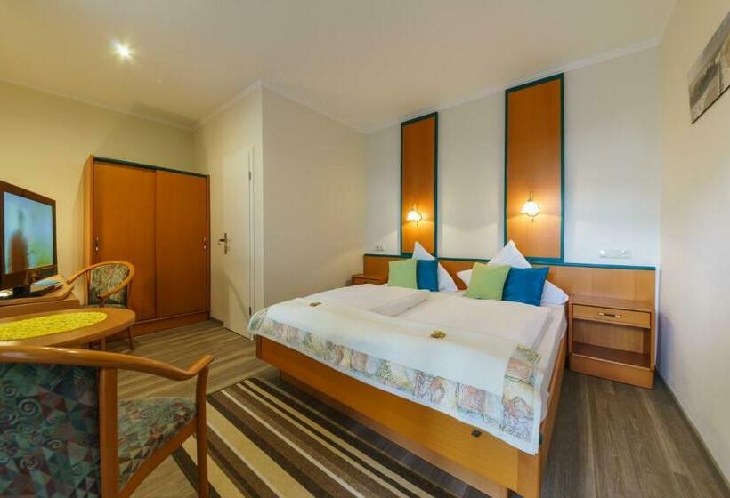 اتاق استاندارد, Haus Alexander