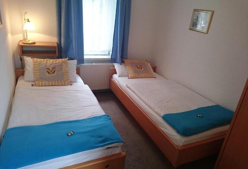 آپارتمان 2 خوابه, Haus Alexander