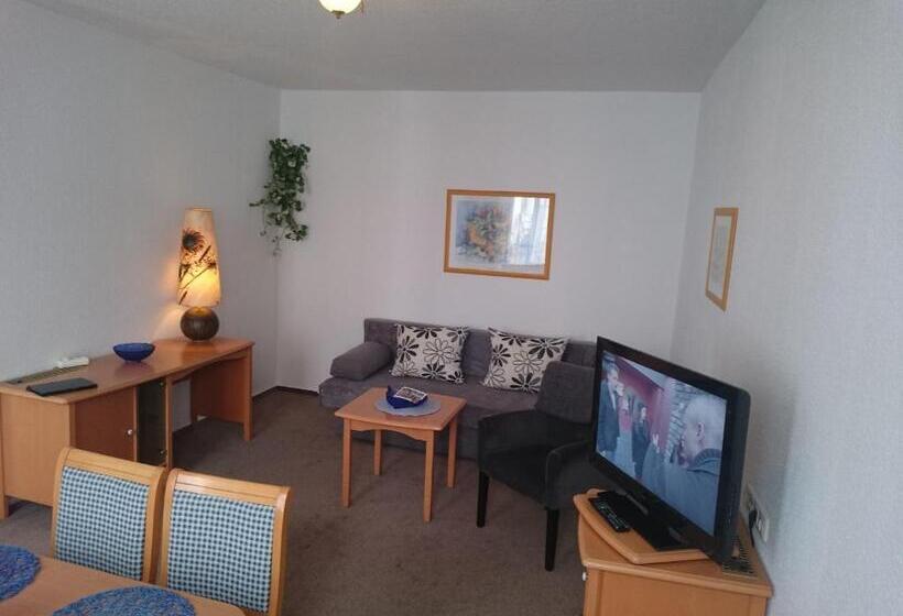 آپارتمان 2 خوابه, Haus Alexander