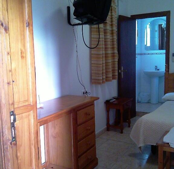 חדר סטנדרט יחיד, Pensión Ignacio