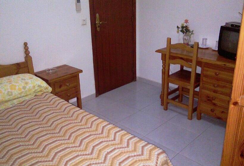 غرفة قياسية, Pensión Ignacio