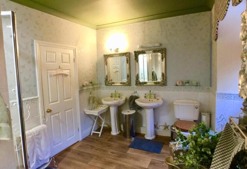 סוויטה נוף לים, The Suites At Ty Anne