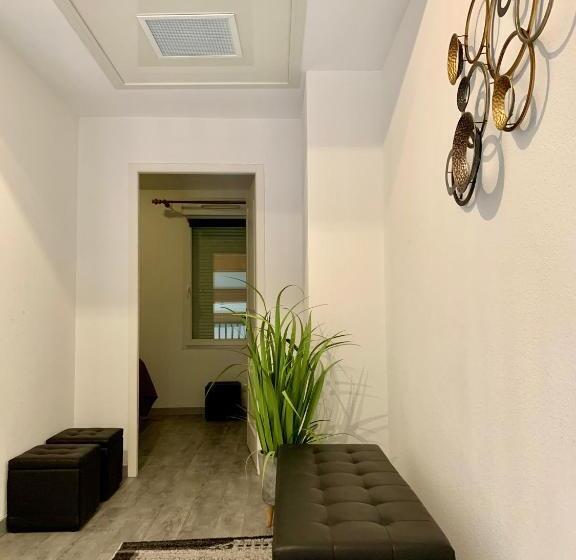 Апартаменты 1 Спальня, Residence La Pinede