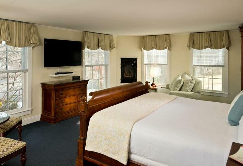디럭스 스위트 킹 침대, The Inn At Cape Cod