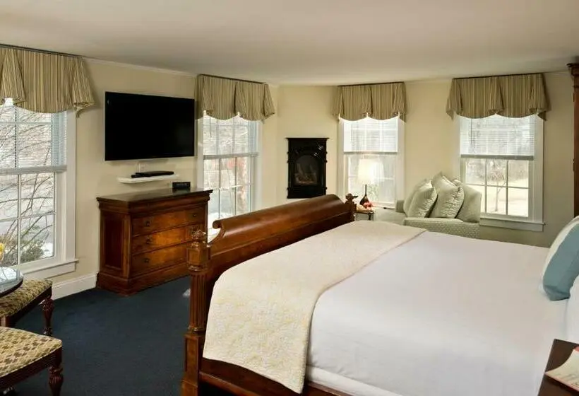 キングサイズベッドのデラックススイート, The Inn At Cape Cod