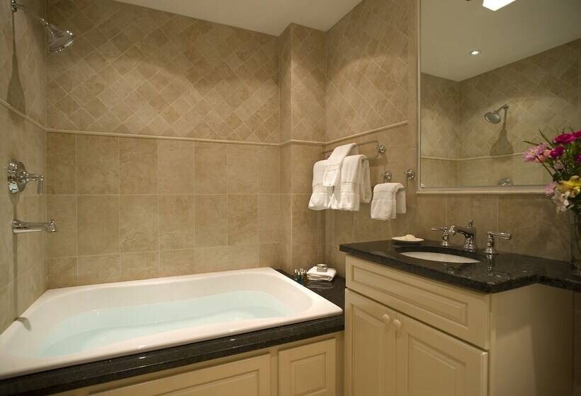 디럭스 룸, The Inn At Cape Cod