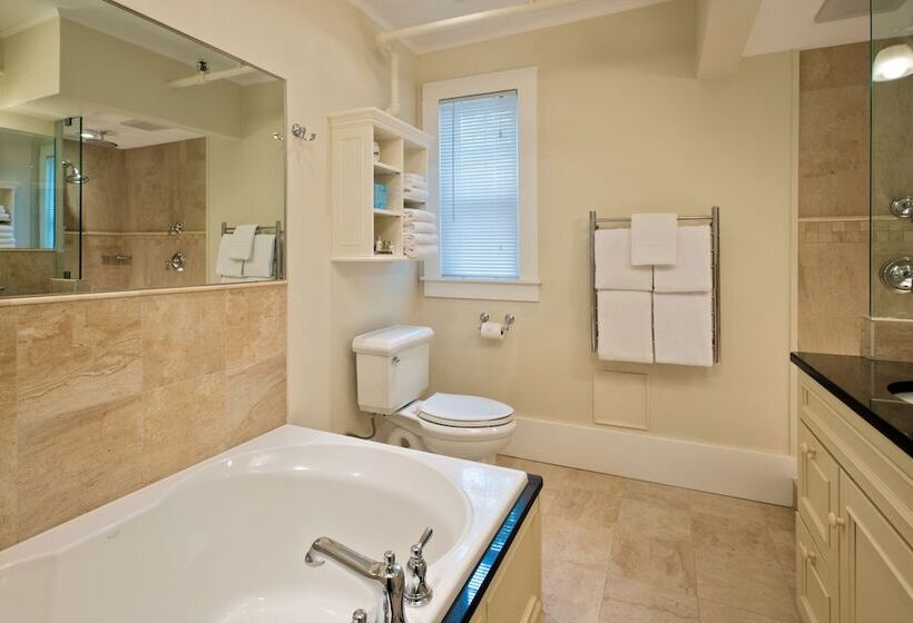 가든 전망 주니어 스위트, The Inn At Cape Cod