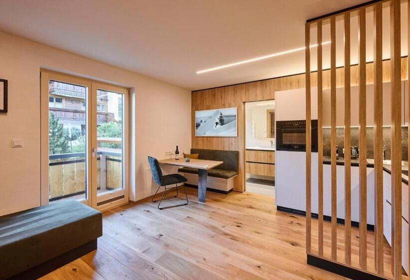 Студия Стандарт, Appartements Täli