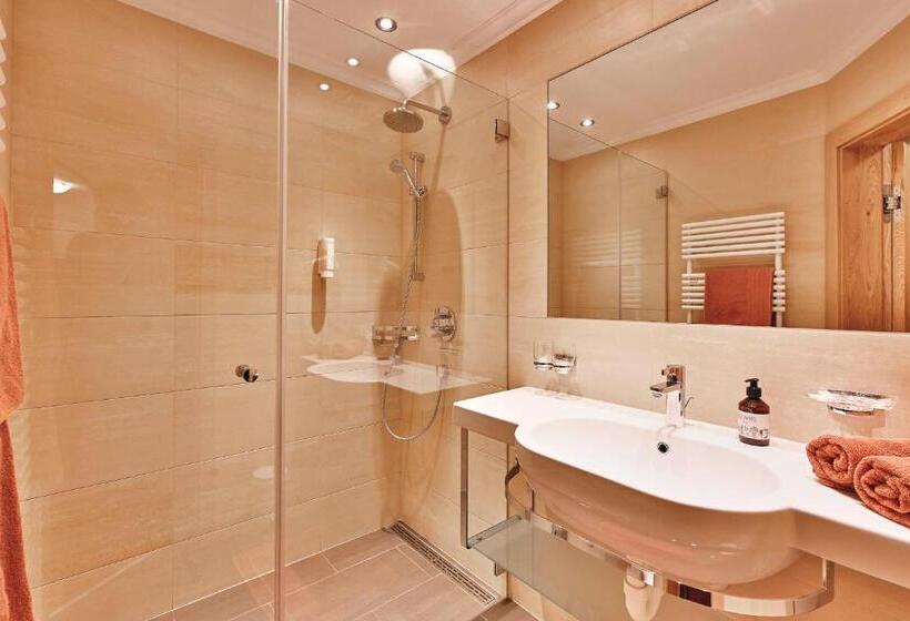 דירת חדר, Appartements Täli