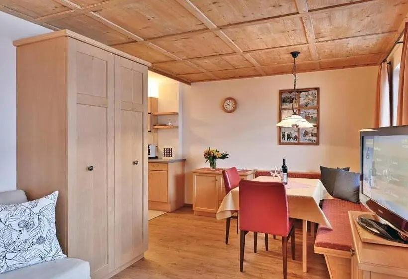 １ベッドルームアパートメント, Appartements Täli
