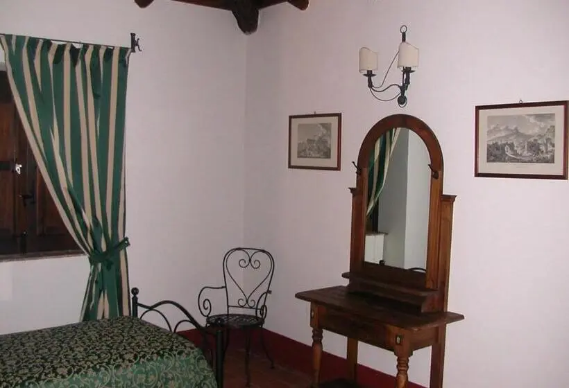 اتاق لوکس چهار تخته, Agriturismo Il Daino