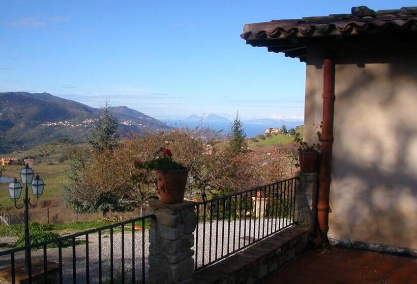اتاق لوکس چهار تخته, Agriturismo Il Daino