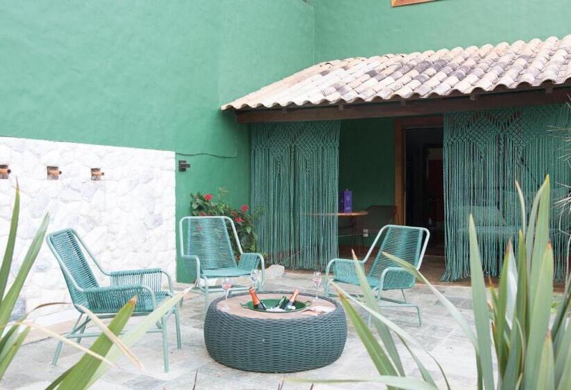 디럭스 스위트, Casa Da Lua Pousada