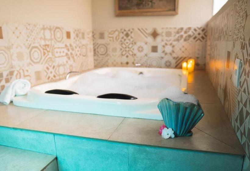 자쿠지 스위트, Casa Da Lua Pousada