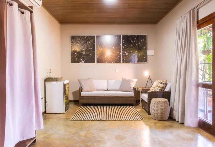 자쿠지 스위트, Casa Da Lua Pousada