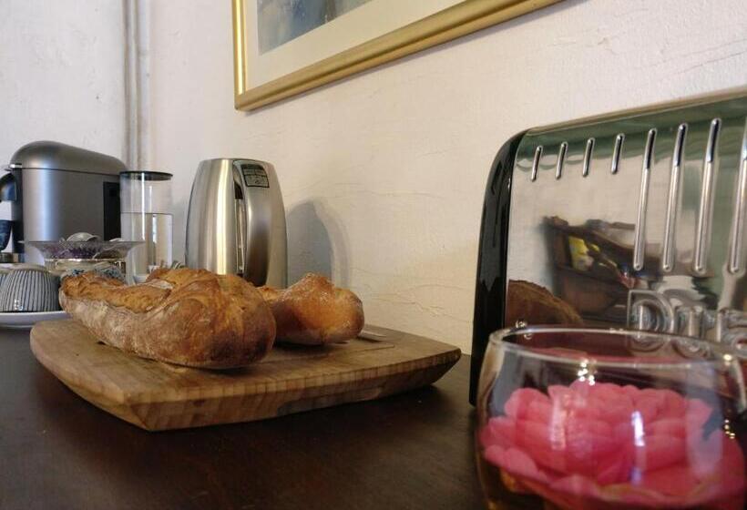 标准间, Domaine De Montboulard