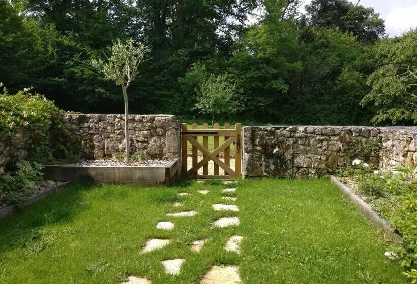 スタンダードバンガロー, Domaine De Montboulard