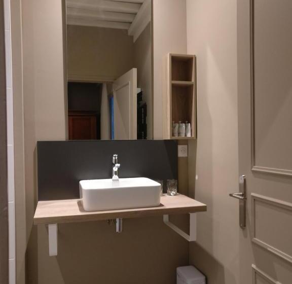 家庭套房, Domaine De Montboulard