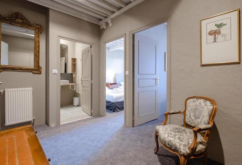 家庭套房, Domaine De Montboulard