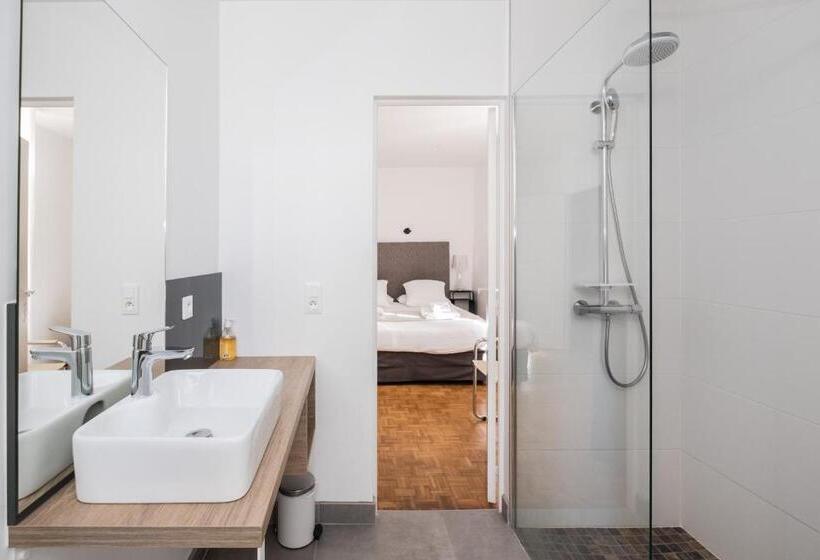 低层单卧公寓, Domaine De Montboulard