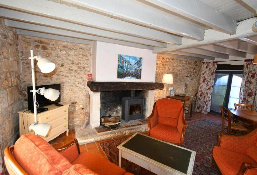 标准平房, Domaine De Montboulard