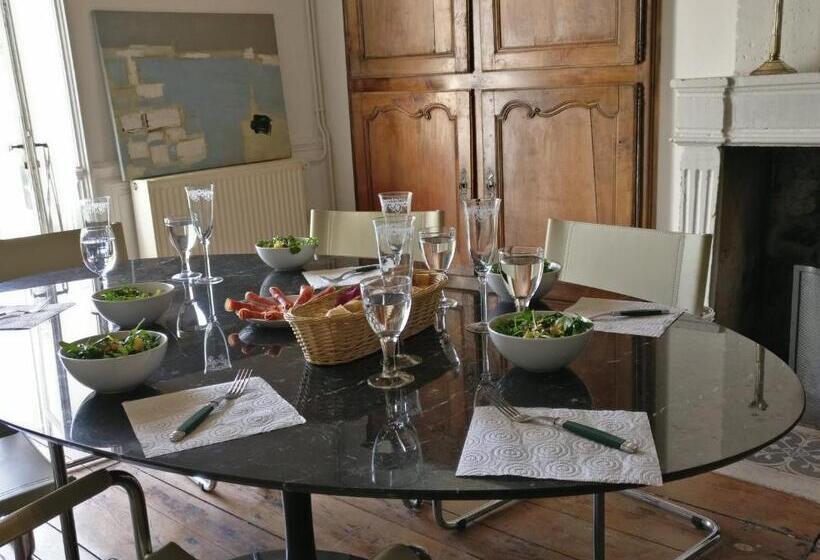 低层单卧公寓, Domaine De Montboulard