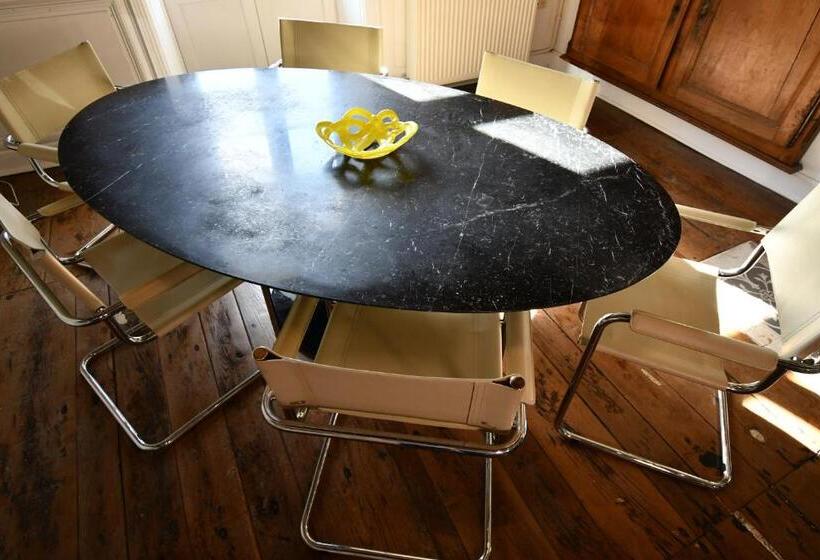 低层单卧公寓, Domaine De Montboulard